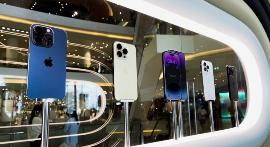 Malas noticias, tu próximo iPhone seguramente será mucho más caro: la crisis de las memorias pilla a Apple