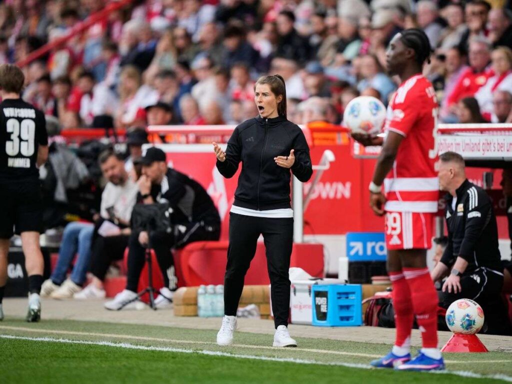 Marie-Louise Eta hizo historia en el fútbol
