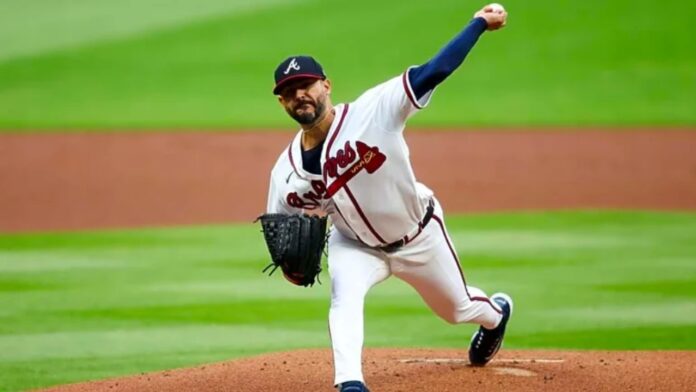 Martín Pérez sigue ganándose un lugar en la rotación de Bravos de Atlanta