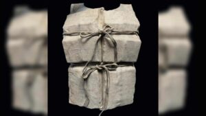 Más de 900 mil dólares por un chaleco salvavidas de una superviviente del Titanic