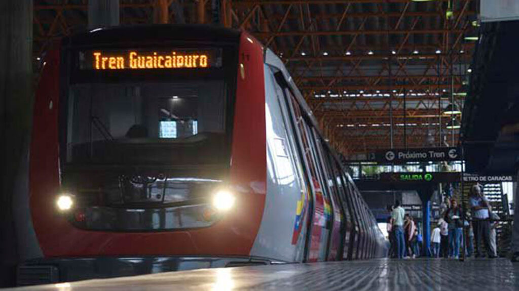 Metro de Los Teques realiza labores de mantenimiento