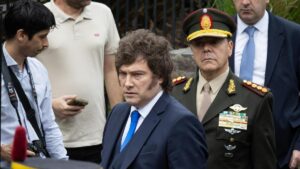 Milei ve una oportunidad para reclamar la soberanía de las Malvinas en la disputa de Trump con el Reino Unido por la guerra de Irán | elperiodico.com