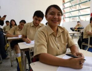 Ministerio de Educación da a conocer los lineamientos para el cierre del año escolar