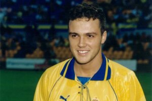 Muere Ángel Sánchez, exjugador de la UD Las Palmas, a los 49 años | elmundo.es