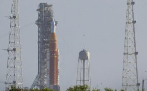 NASA comienza la carga de combustible del cohete de Artemis II para su lanzamiento
