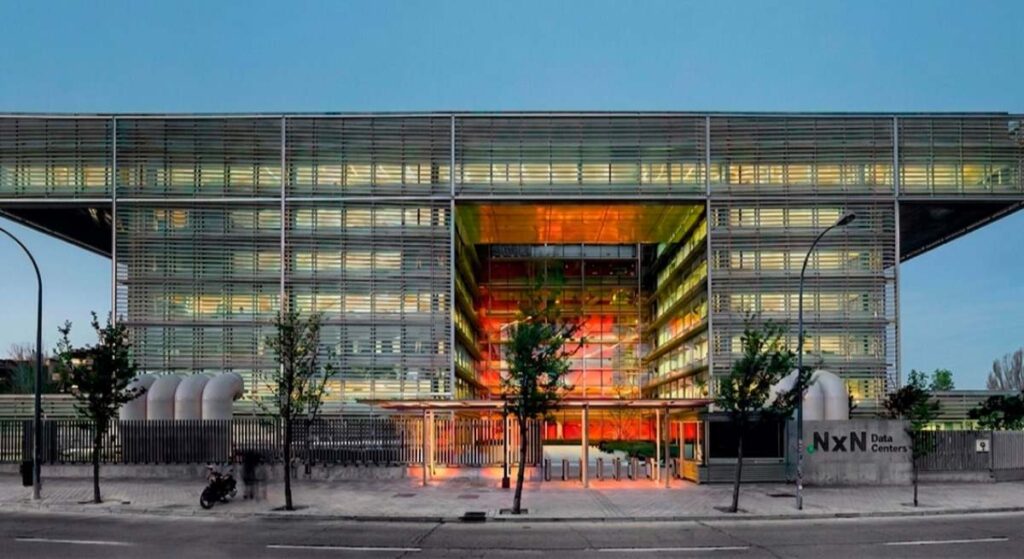 NXN, del fondo InfraRed, compra el 'data center' de la antigua sede de Banco Popular en Madrid con 20 millones de inversión