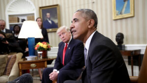 «No conocemos los motivos»: polémica por un comentario de Obama sobre el tirador en la cena con Trump