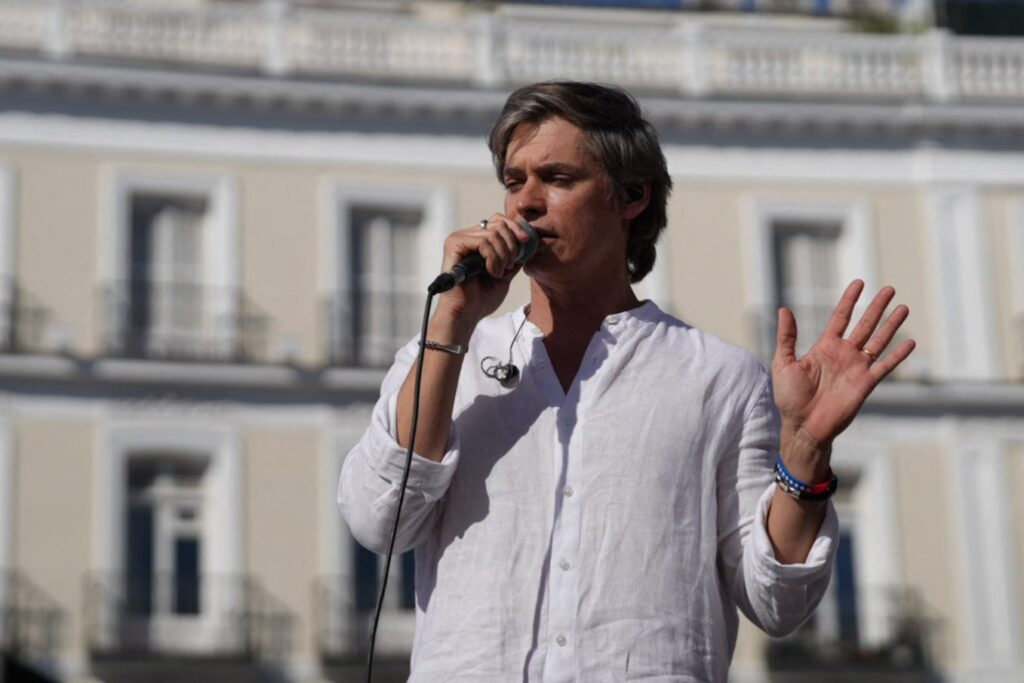 "No soy racista": Carlos Baute rompió el silencio con un VIDEO en sus redes sociales