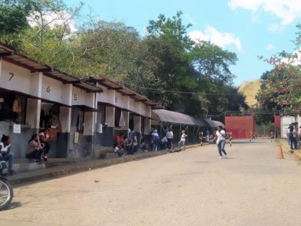 OVP confirmó la suspensión sin previo aviso de las visitas familiares a presos políticos de Yare (VIDEO)