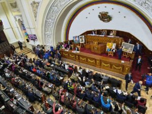 Parlamento venezolano retoma debate sobre nueva ley de minas para inversión extranjera – AlbertoNews