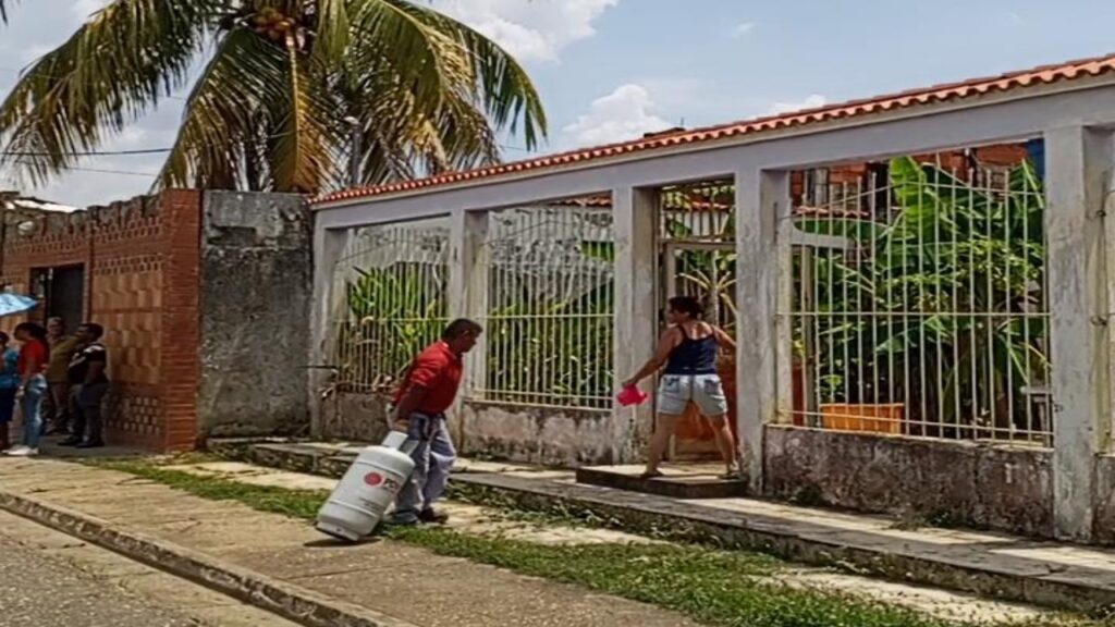 Pdvsa restituye cilindros de gas en Cojedes tras explosió
