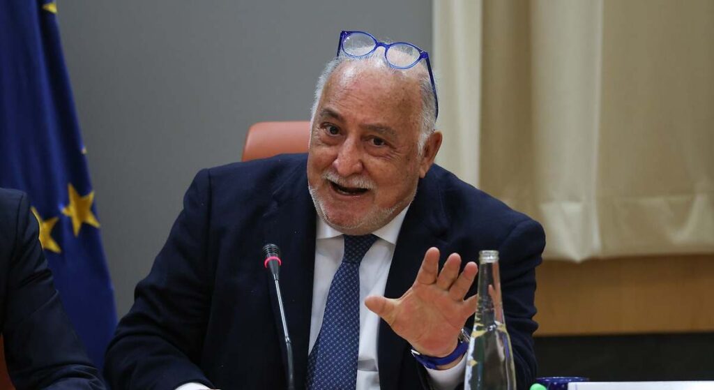 Pere Navarro, director de Tráfico, asegura que bajará la tasa de alcohol: "Caerá como fruta madura"