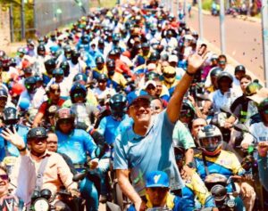 Peregrinación del rodrigato se mueve entre búsqueda de identidad, reposicionamiento y precampaña electoral