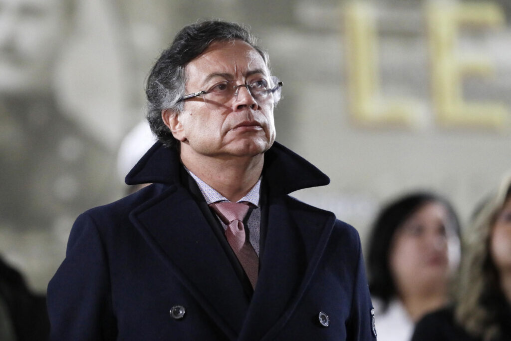 Petro demandará al presidente de Ecuador por vincularlo con Fito