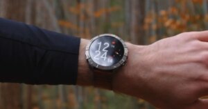 Polar mediante el desplome del precio de su smartwatch Grit X2 Pro quiere recuperar posiciones este final de abril