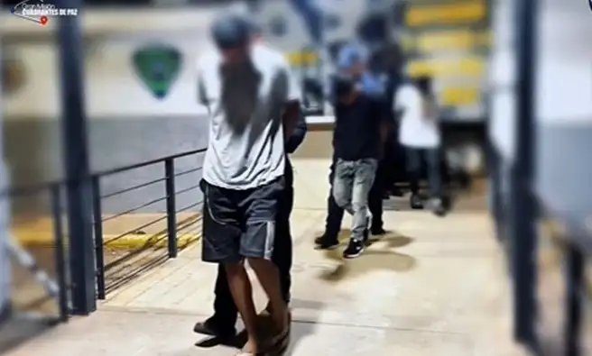 Polimaracaibo detiene a tres sujetos por hurto en Santa Lucía
