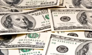 Precio del dólar del 10 de abril con un leve aumento