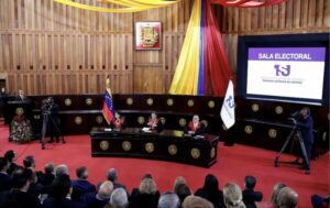 Purga en el TSJ: Maduro y Cilia Flores pierden piezas clave