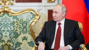 Putin traslada a Trump su disposición a declarar una tregua en Ucrania por el Día de la Victoria | elperiodico.com