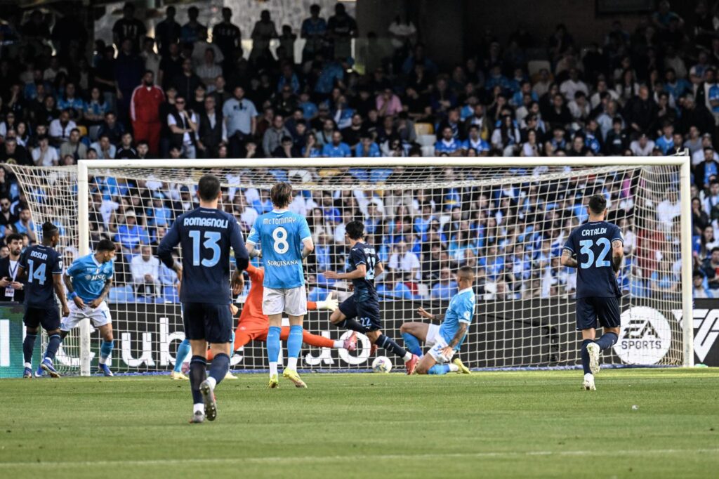 Quiénes son los futbolistas vinculados al escándalo de "escorts" y drogas en Italia