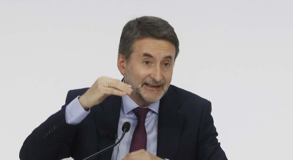 Repsol gana 929 millones hasta marzo, un 153,8% más, y propondrá un dividendo de 0,551 euros en julio