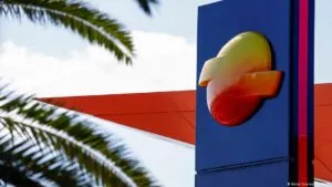 Repsol recupera operaciones petroleras en Venezuela, Líbano exige un alto al fuego para entablar conversaciones con Israel y otras noticias