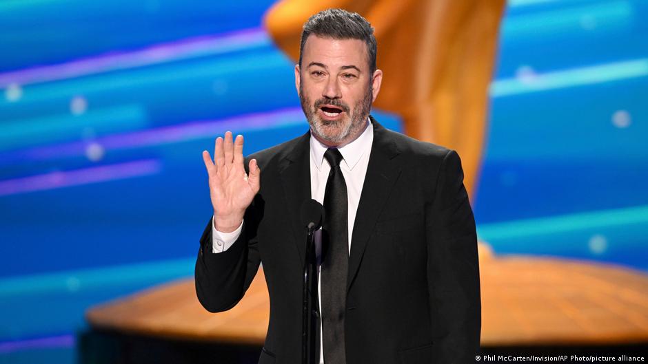 Revisarán licencia a ABC tras críticas de Trump a Kimmel