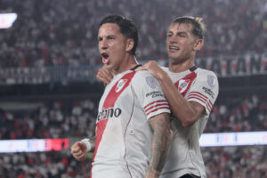 River Plate sudó para vencer a Carabobo en el estadio Monumental