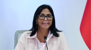 Rodríguez celebra decisión del FMI y anuncia presidente del BCV