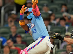 Ronald Acuña Jr. duplicó en paliza de los Bravos