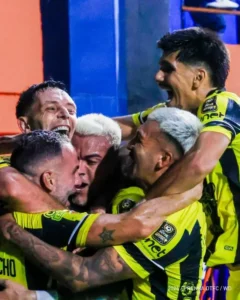 Sábado de gloria del Táchira: Victoria en la “Bombonerita”, 1-2