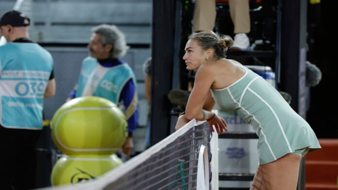 Sabalenka se estrelló ante Baptiste y se despidió de Madrid