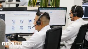 «Sabemos que somos un experimento social»: las críticas y las dudas que genera la IA que impulsa Bukele para gestionar la salud en El Salvador