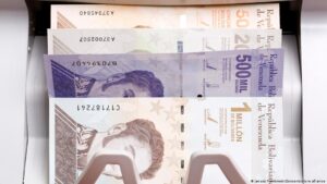 Salarios en Venezuela: Delcy no logra apaciguar la calle