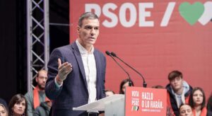 Sánchez relanza al PSOE extremeño para hacer frente al «momento crítico» y el «pacto de la vergüenza»