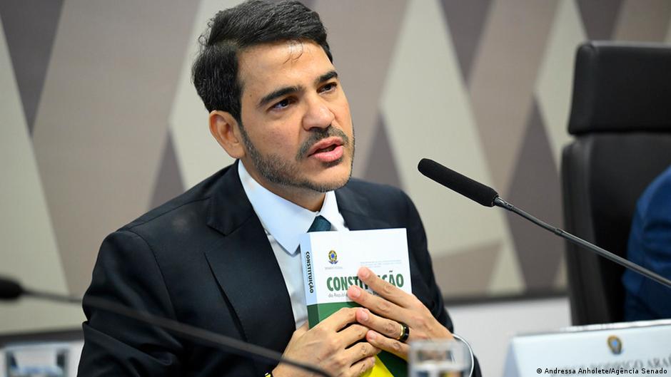 Senado de Brasil rechaza candidato de Lula a Corte Suprema