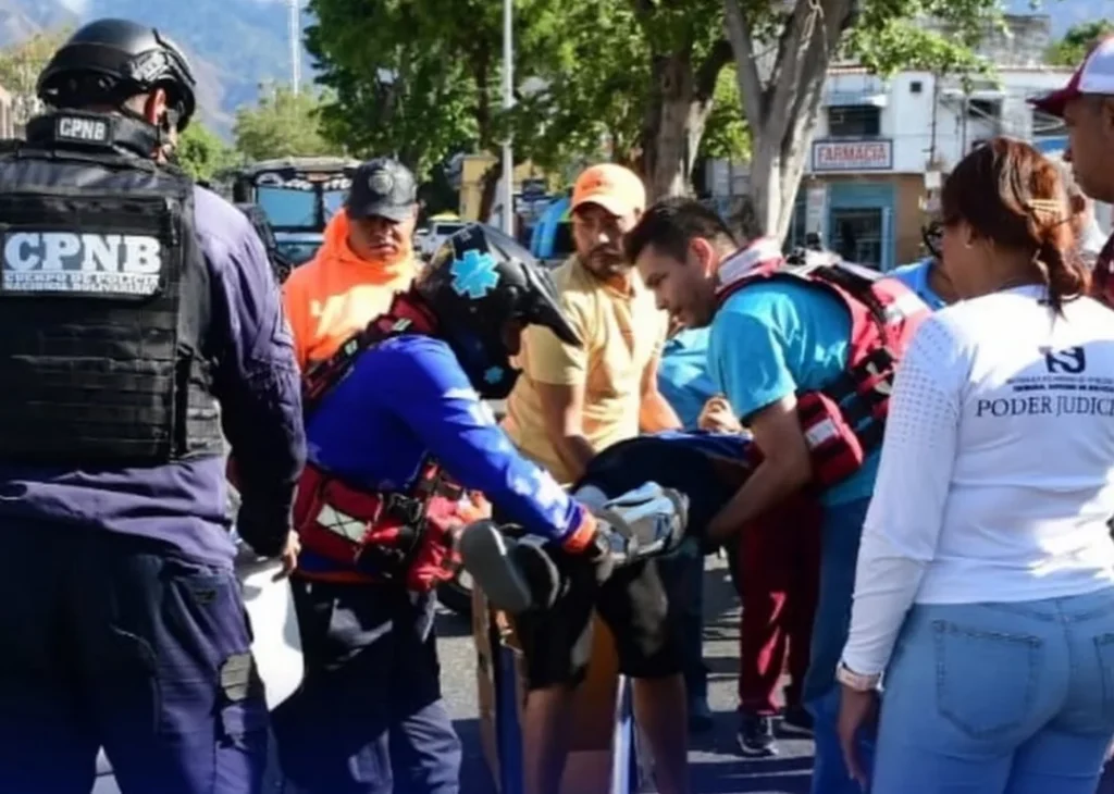 Septuagenaria fue arrollada en la Avenida Universidad