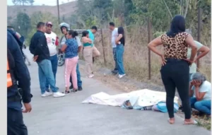 Sexagenario fallece tras sufrir un infarto mientras conducía su moto
