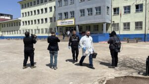 TIROTEO ESCUELA TURQUÍA | Un alumno de 14 años mata a cuatro personas y deja heridas a 20 en un colegio turco