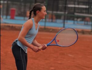 Tenista venezolana recibe una beca para la Rafa Nadal Academy