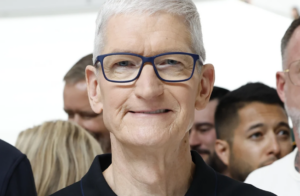 Tim Cook anunció su retiro como director ejecutivo de Apple