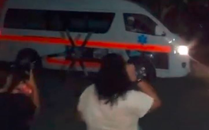 Traslado nocturno en ambulancia de algunos presos de Yare III reavivó el temor de si hay más muertos (VIDEO)