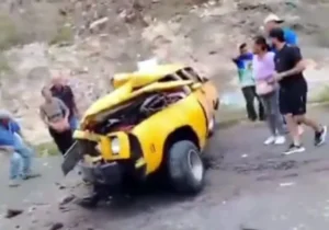 Tres fallecidos tras colisión frontal en la carretera Puerto La Cruz