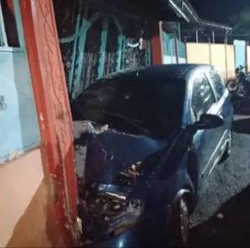 Tres lesionados por colisión y derrape en frontera