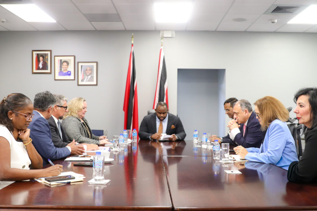Trinidad y Tobago reconoce a Delcy Rodríguez y se prepara para enviar delegación a Caracas