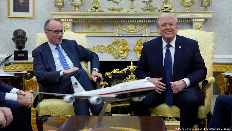 Trump advierte a Merz que no interfiera en guerra en Irán