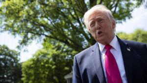 Trump alarga unas horas la tregua para que Irán acuda a negociar a Pakistán