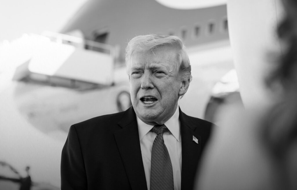 Trump aplazó por tercera vez el ultimátum a Irán para la reapertura de Ormuz