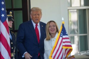 Trump arremete contra Meloni por el Papa y su negativa a participar en la guerra: «Pensé que tenía coraje» | europapress.es
