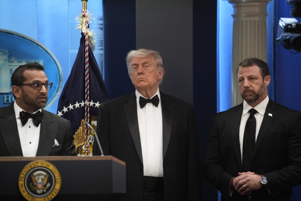 Trump asegura que lo sucedido no le va a hacer detener la guerra en Irán